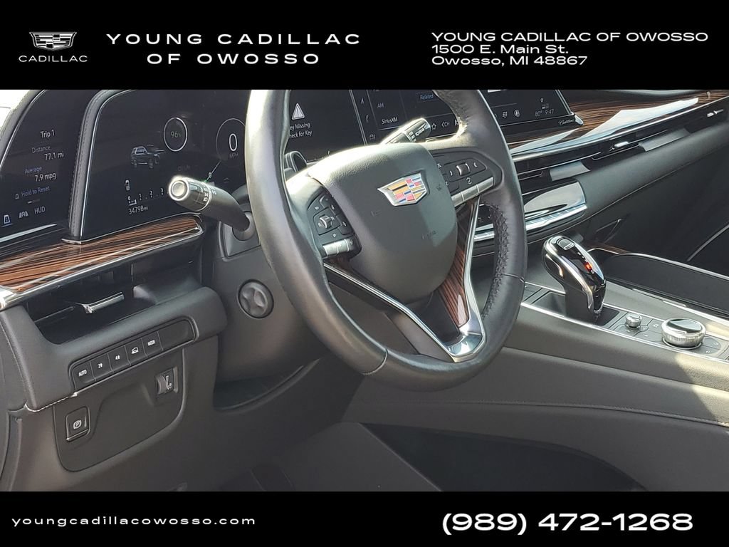 Certified 2024 Cadillac Escalade ESV Premium Luxury w/ LPO, Floor Liner Package AWD/4WD image 11
