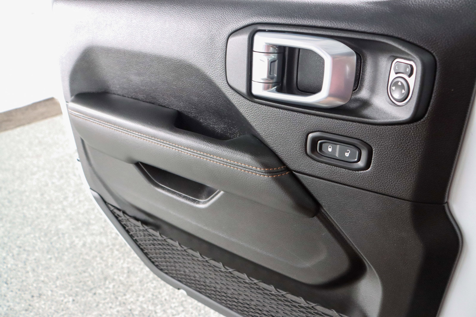 Used 2021 Jeep Wrangler Unlimited Sahara image 22