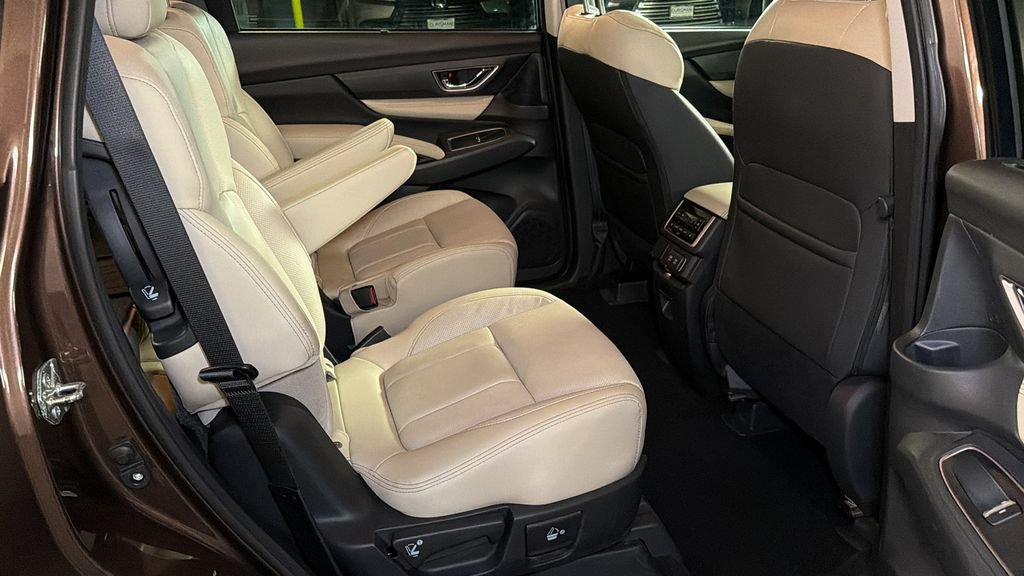 Used 2019 Subaru Ascent Limited AWD/4WD image 12