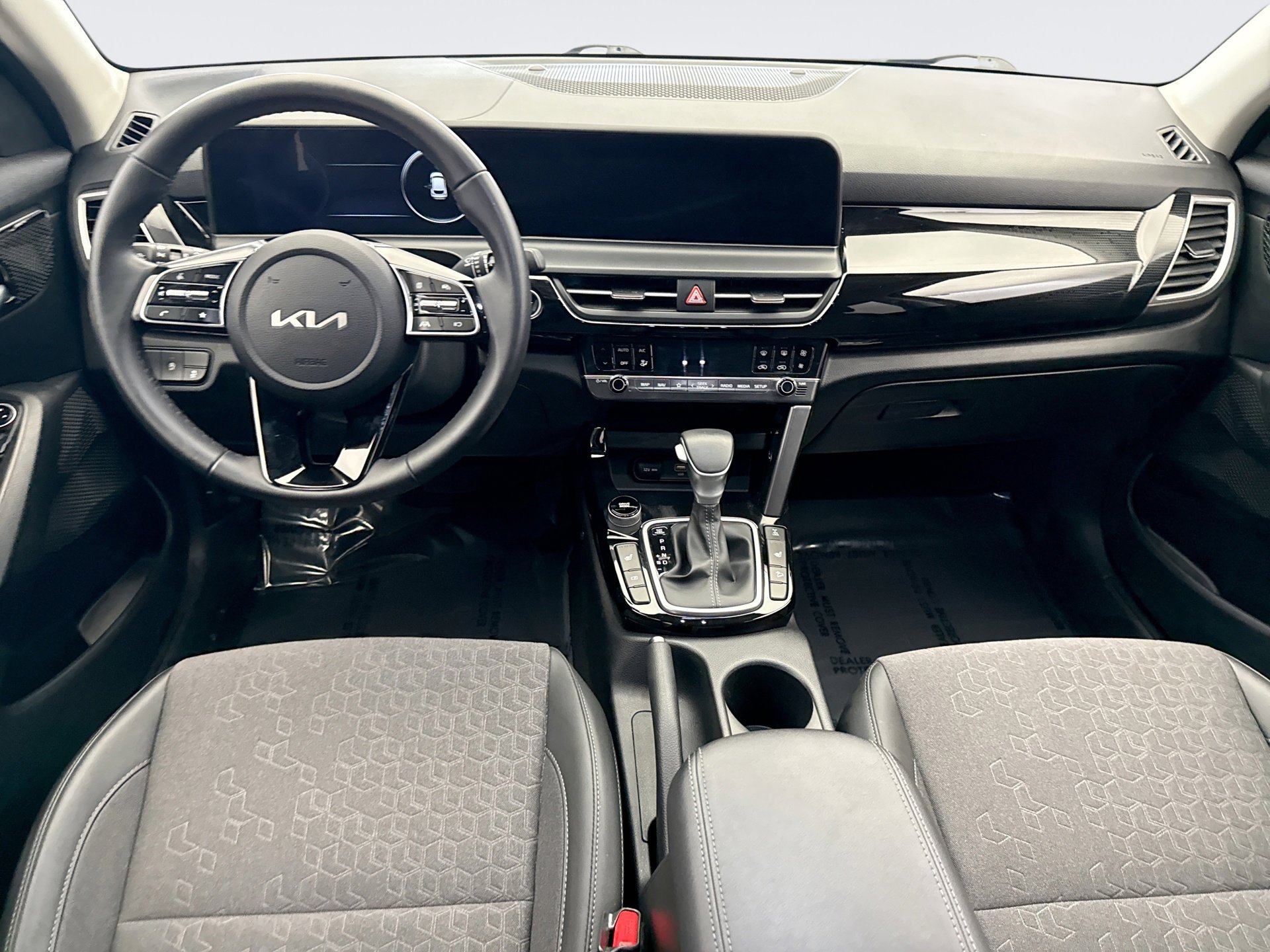 Used 2024 Kia Seltos S image 14