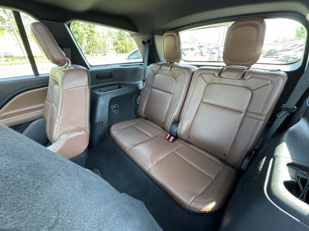 Used 2020 Lincoln Aviator Reserve w/ Elements Package Plus RWD image 10