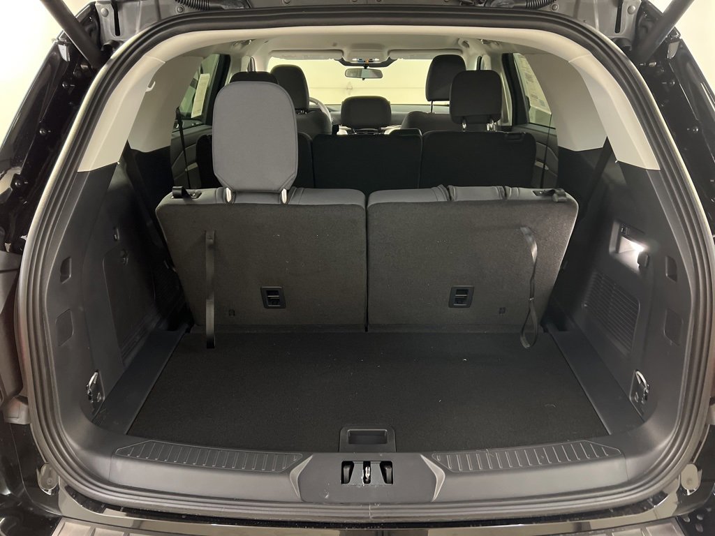 New 2026 Ford Explorer Active image 33