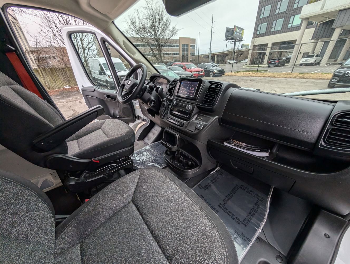 Used 2023 RAM ProMaster 3500 w/ Driver Convenience Group image 13