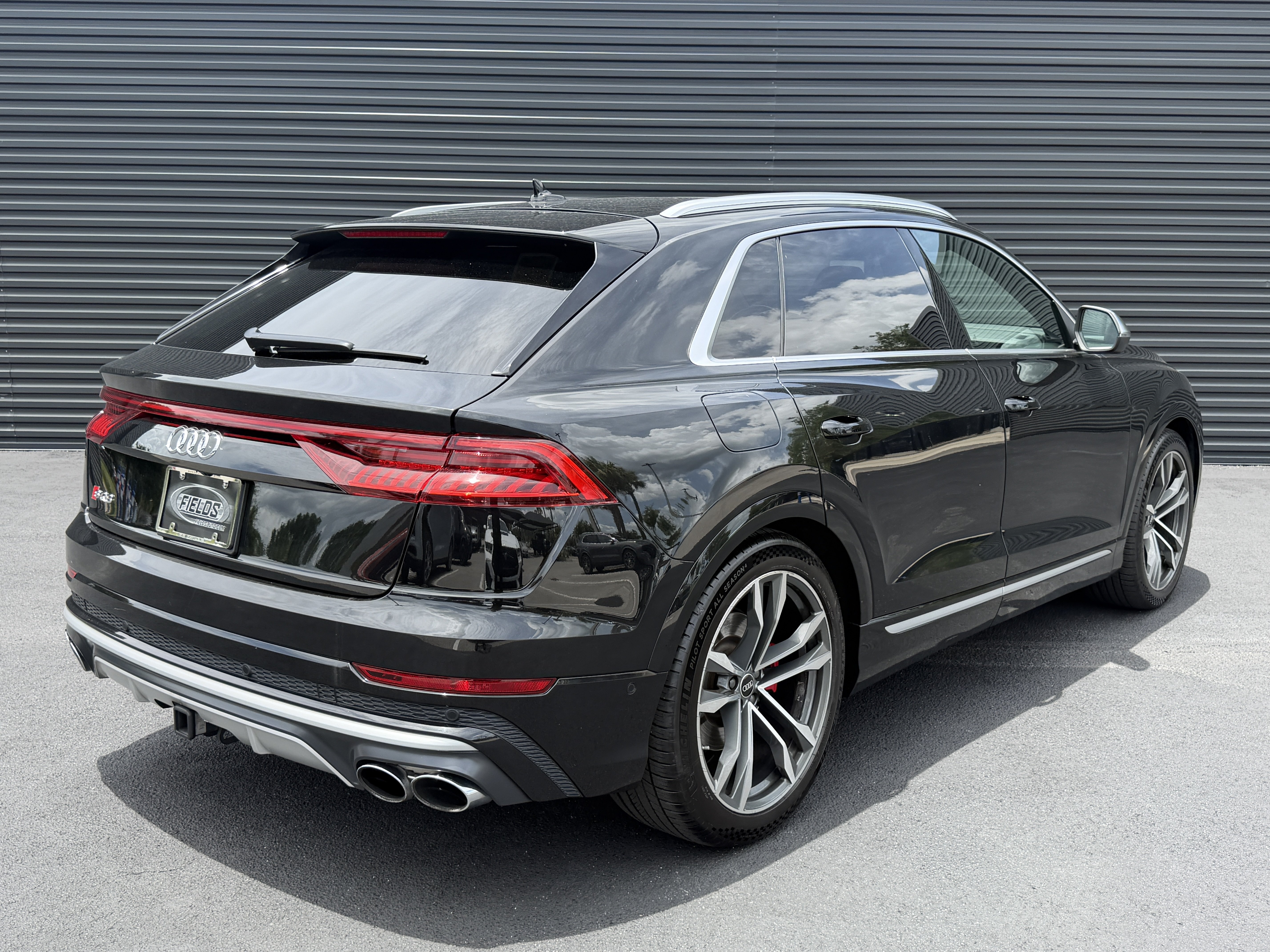 Used 2022 Audi SQ8 Prestige AWD/4WD image 9