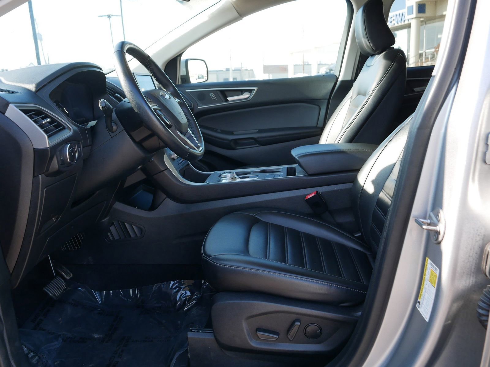 Certified 2023 Ford Edge SEL AWD/4WD image 14