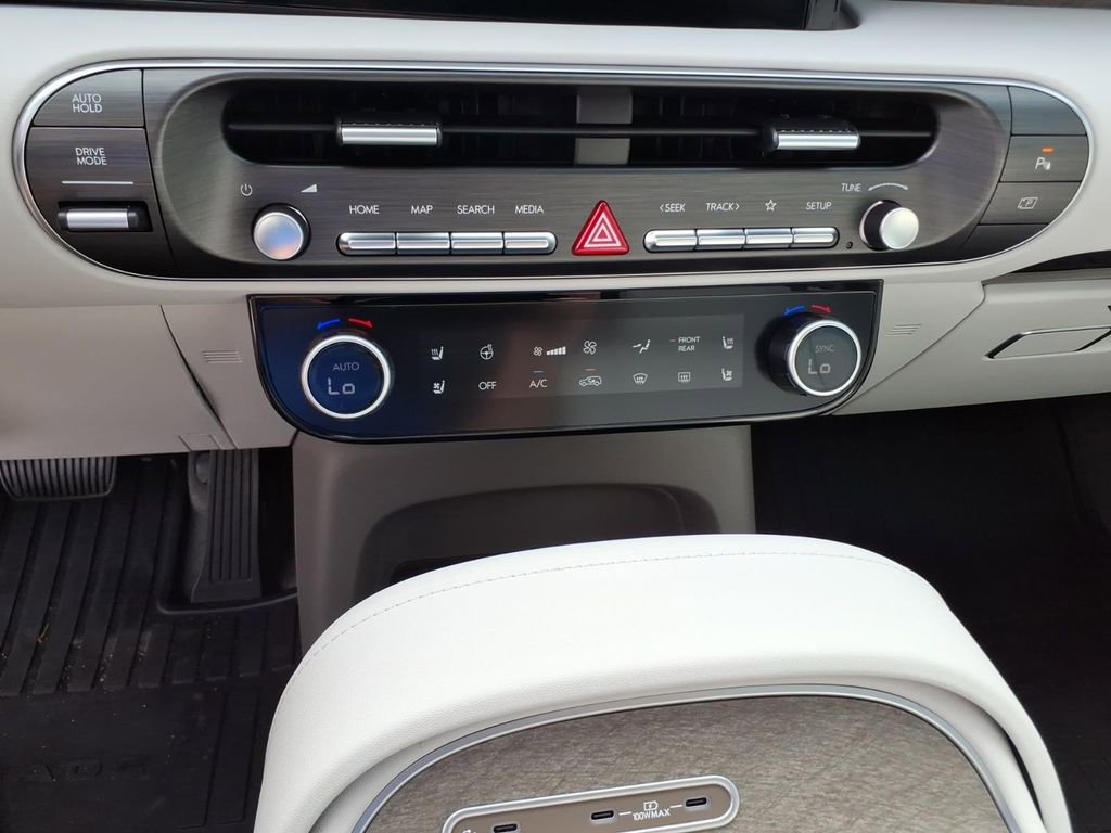 New 2026 Hyundai Palisade Limited FWD image 24