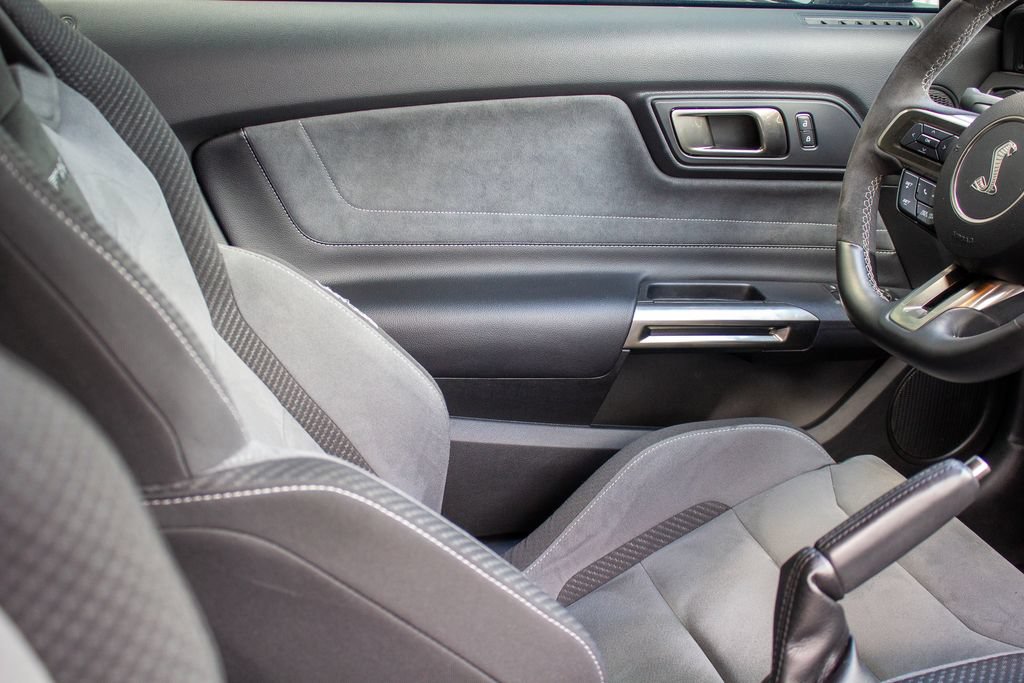 Used 2020 Ford Mustang Shelby GT350 w/ Technology Package RWD image 18