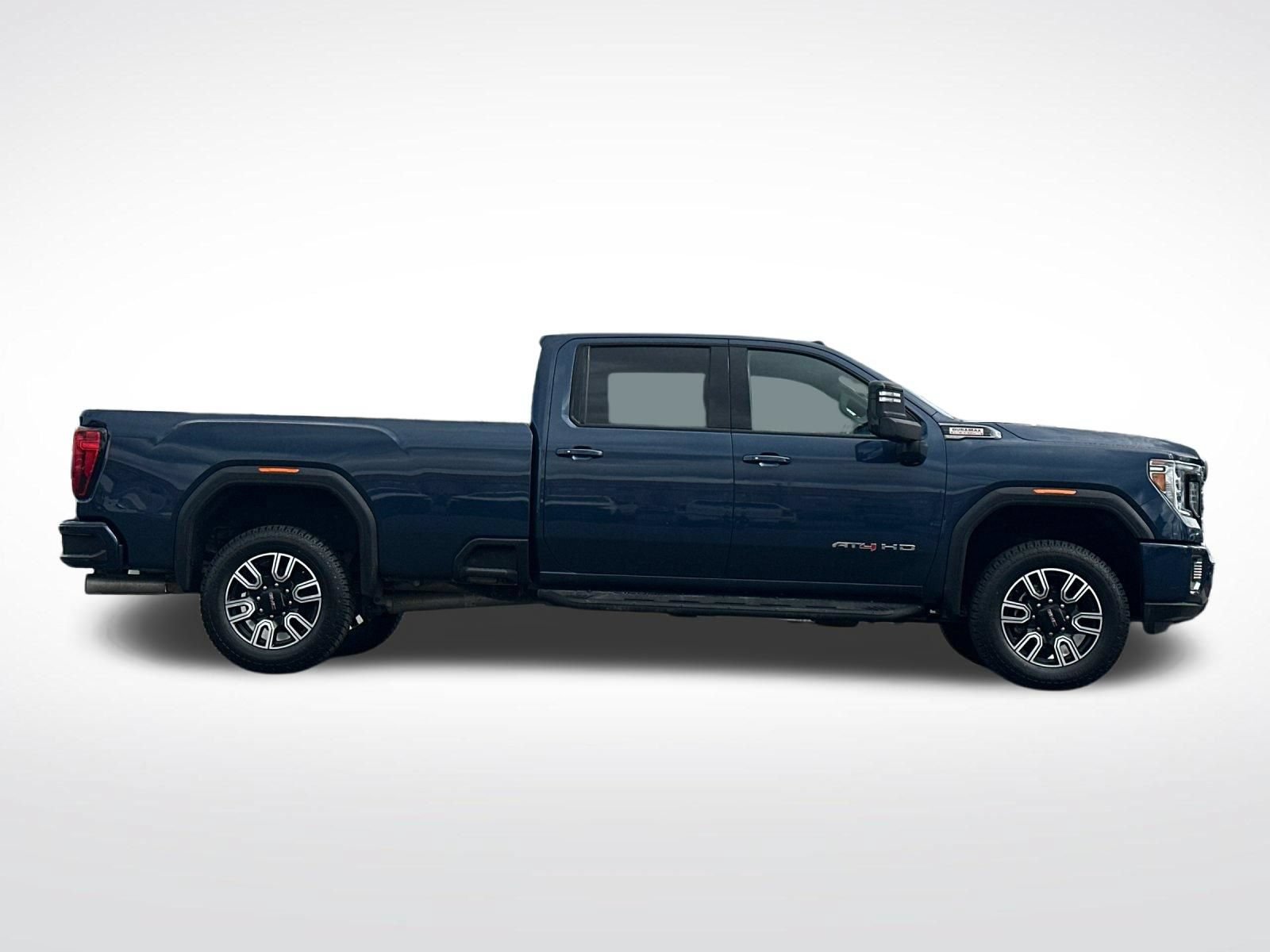 Used 2023 GMC Sierra 3500 AT4 w/ AT4 Preferred Package AWD/4WD image 2