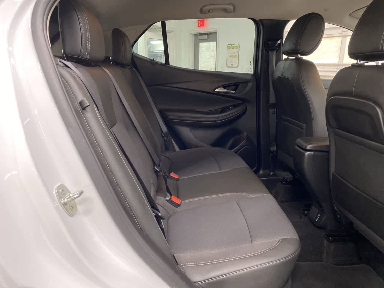 Used 2020 Buick Encore GX Preferred AWD/4WD image 19