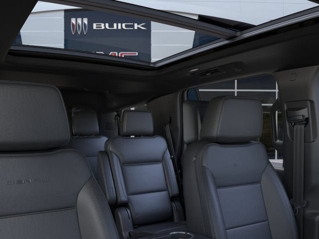 New 2026 GMC Yukon Denali w/ Denali Reserve Package AWD/4WD image 24