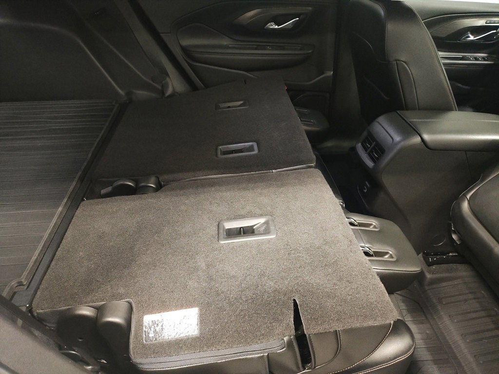 Used 2020 GMC Terrain SLT w/ Preferred Package image 13