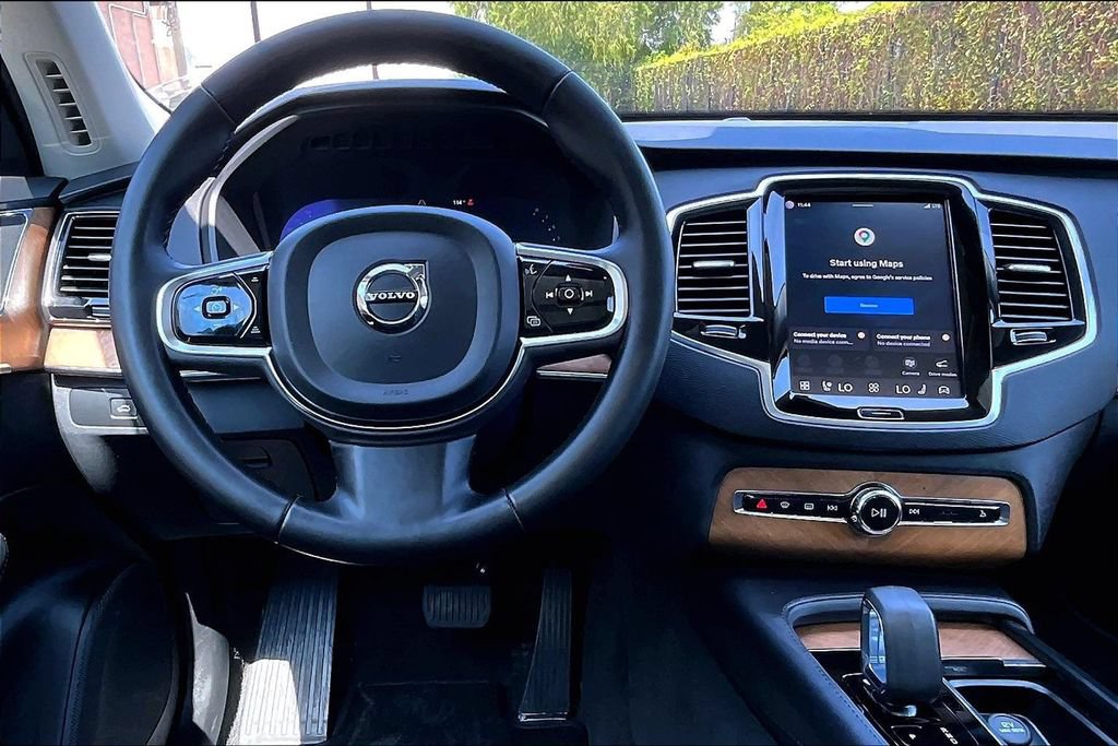 Certified 2024 Volvo XC90 B6 Plus w/ Protection Package Premier AWD/4WD image 7