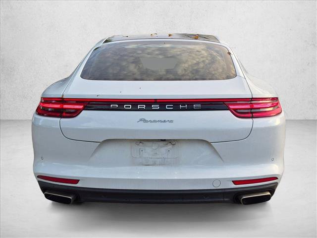 Used 2020 Porsche Panamera RWD image 6