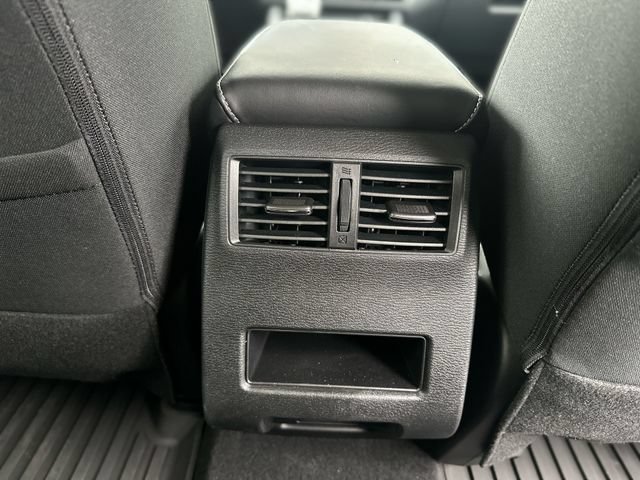 Used 2025 Mitsubishi Outlander ES FWD image 24