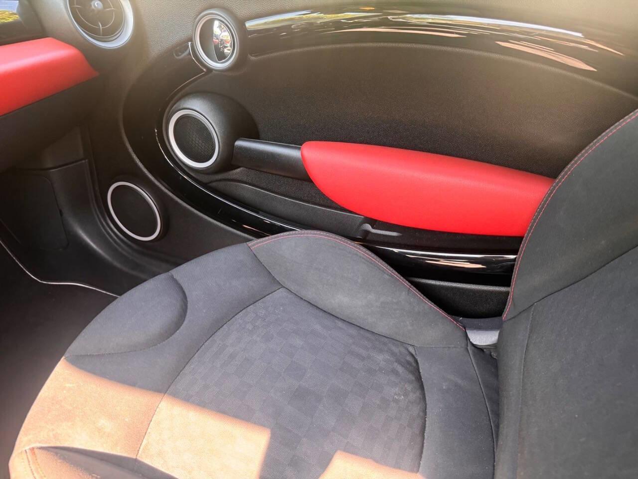 Used 2015 MINI Cooper Convertible FWD image 22