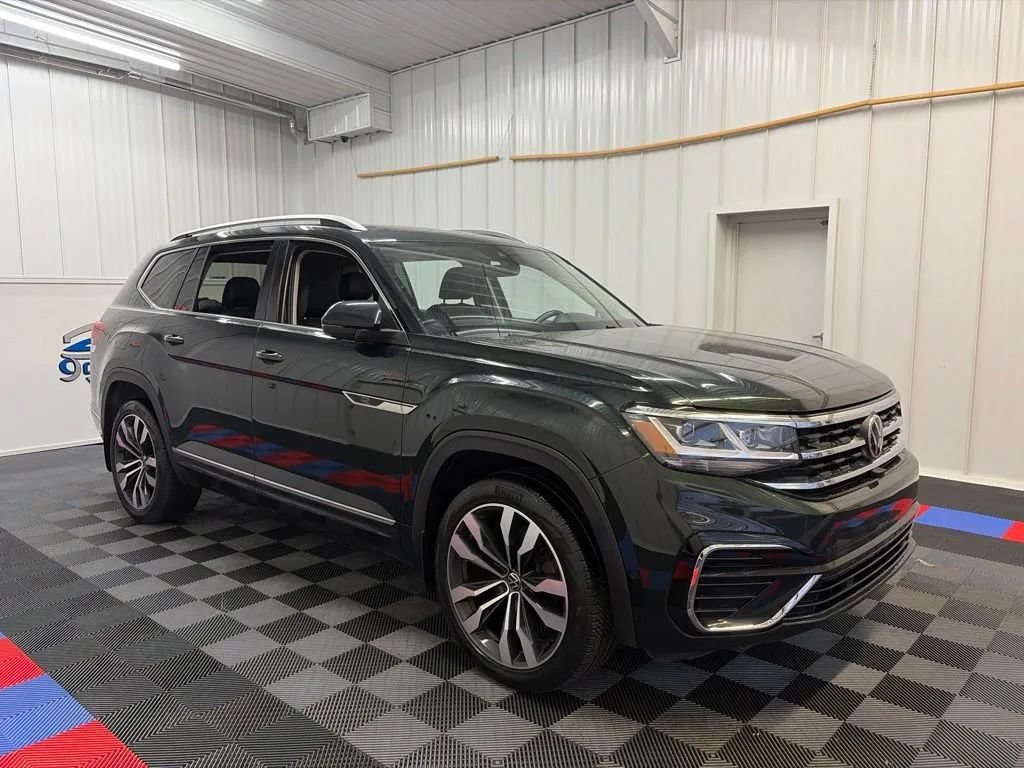 Used 2021 Volkswagen Atlas SEL Premium AWD/4WD image 2