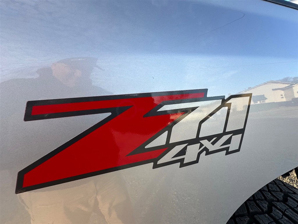 Used 2014 Chevrolet Silverado 2500 LTZ w/ LTZ Plus Package image 23