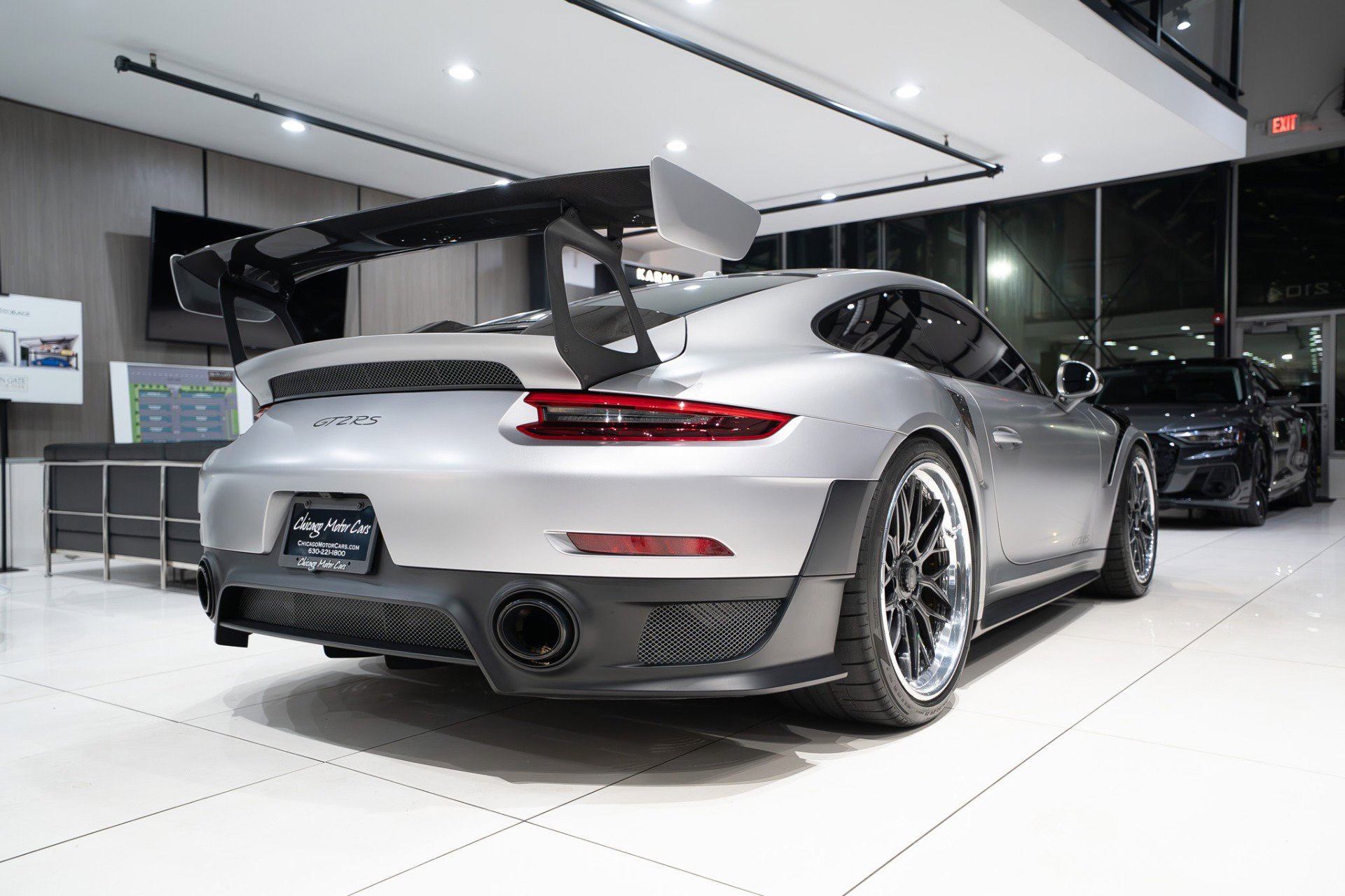 Used 2018 Porsche 911 GT2 RS image 44