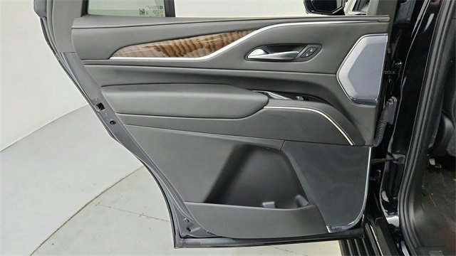 Certified 2024 Cadillac Escalade Sport Platinum image 17