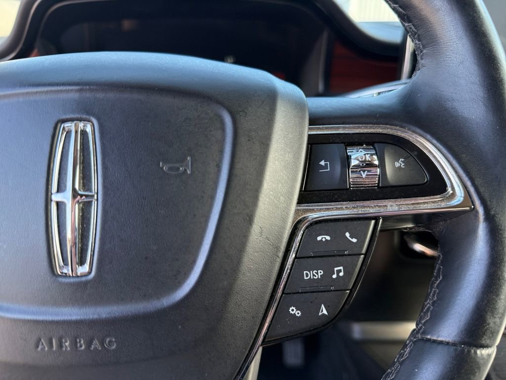 Used 2022 Lincoln Nautilus Reserve image 21