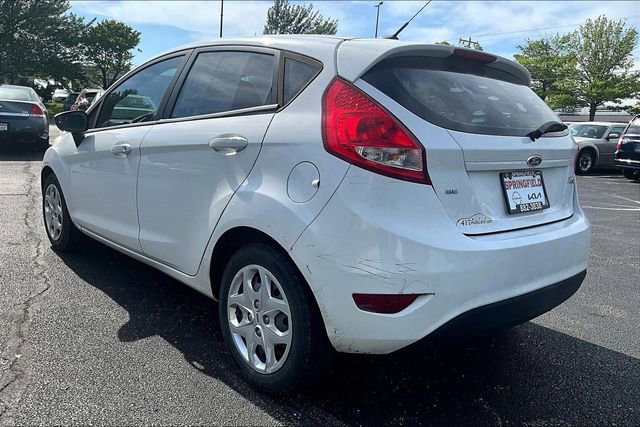 Used 2012 Ford Fiesta SE FWD image 3