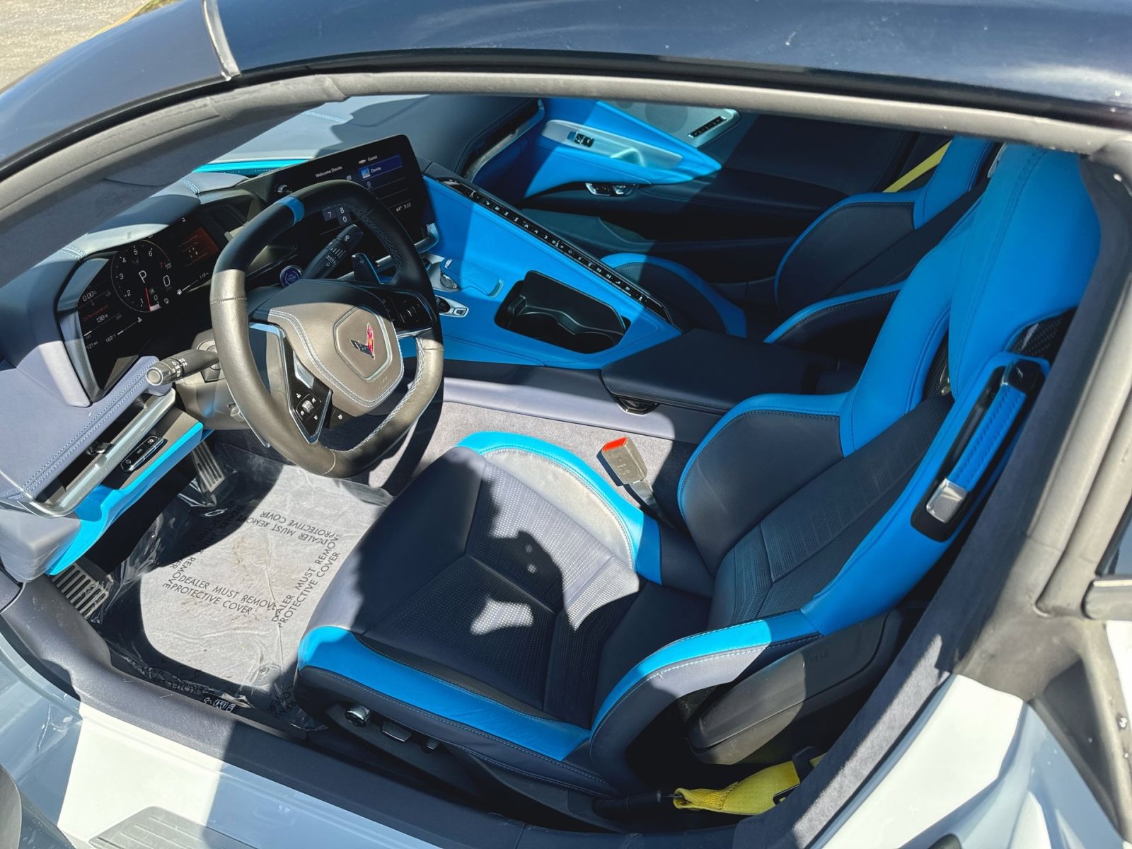 Used 2022 Chevrolet Corvette Stingray Premium Cpe w/ Battery Protection Package image 10