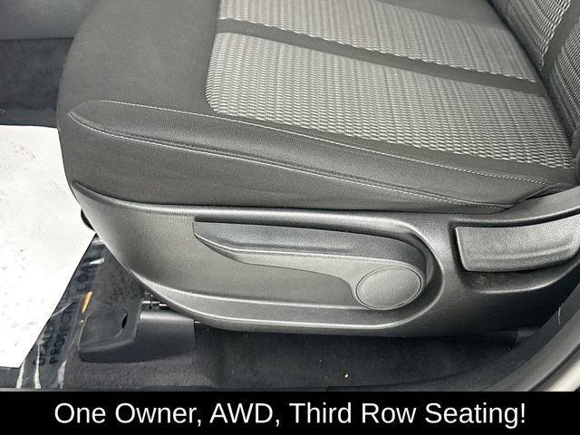 Used 2023 Kia Sorento LX image 18