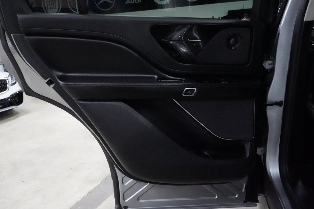 Used 2023 Lincoln Aviator Grand Touring AWD/4WD image 22