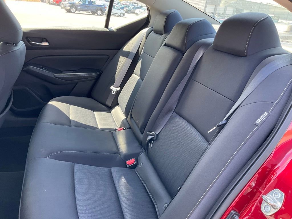 Used 2019 Nissan Altima 2.5 SV image 16