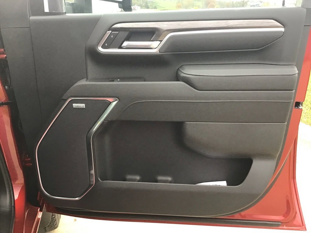 New 2025 Chevrolet Silverado 2500 LTZ image 22