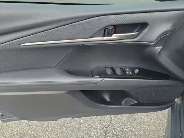Used 2025 Toyota Camry XSE w/ Premium Plus Package FWD image 8