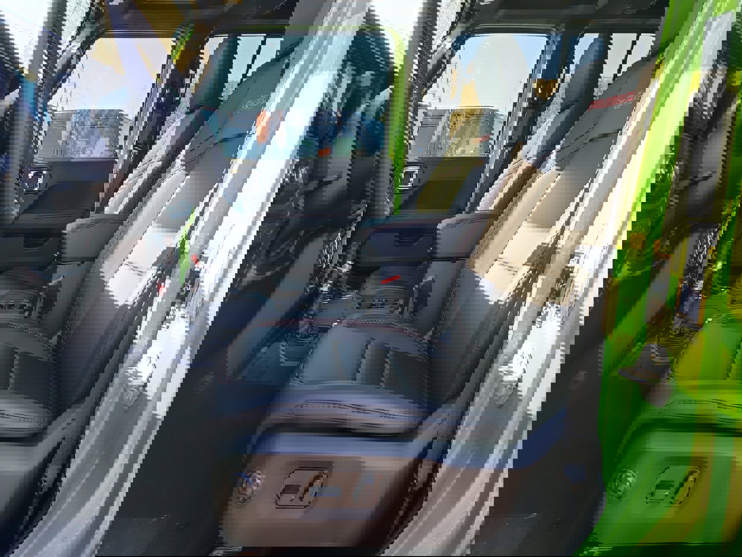 New 2026 Jeep Wrangler Unlimited Rubicon image 13