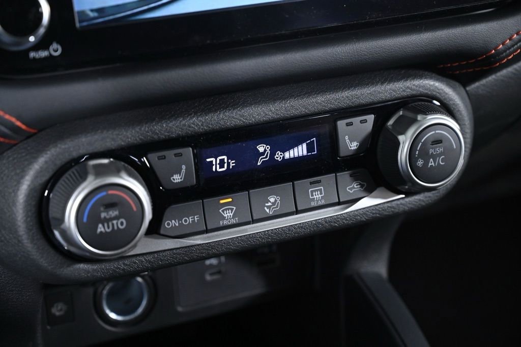 New 2025 Nissan Versa SR w/ Trunk Package FWD image 14