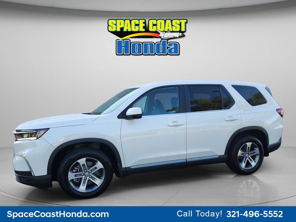 Used 2025 Honda Pilot EX-L image 9