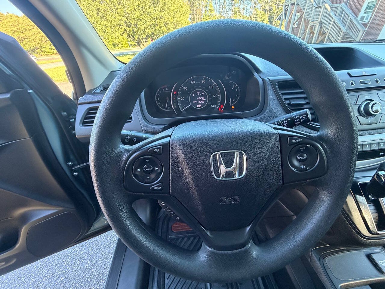 Used 2015 Honda CR-V LX image 9