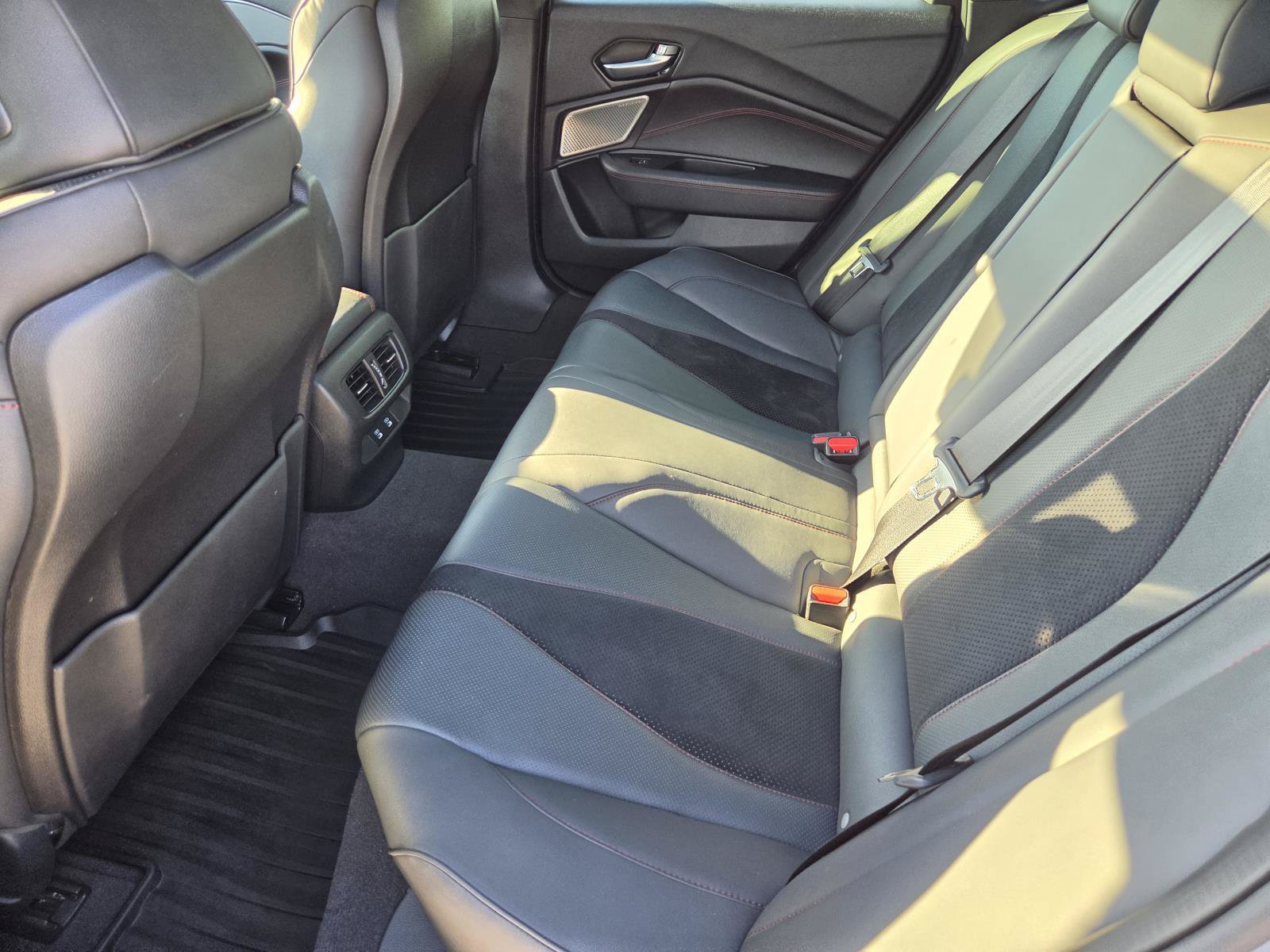 Used 2024 Acura TLX w/ A-SPEC Package AWD/4WD image 11
