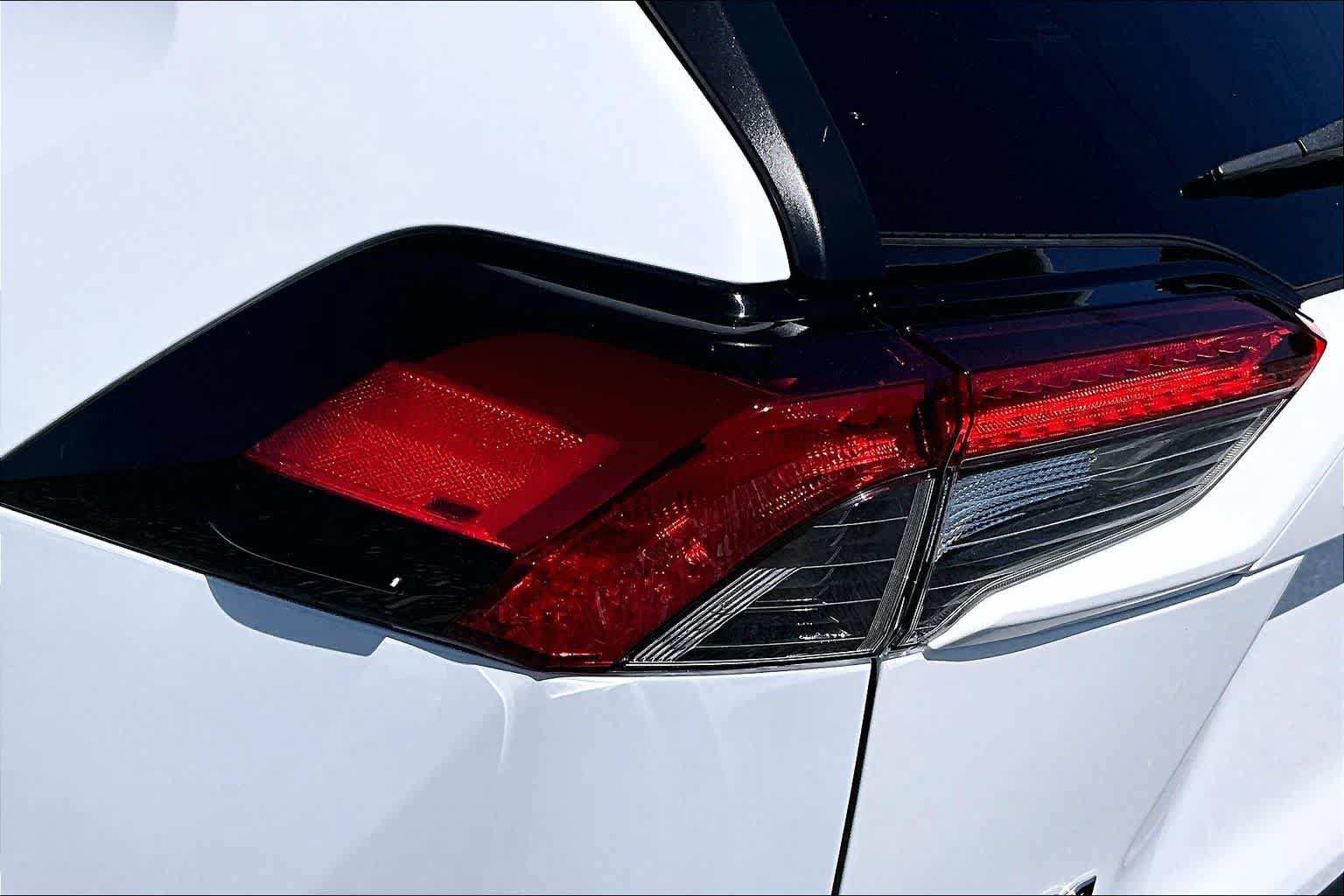 Certified 2023 Toyota RAV4 LE AWD/4WD image 56