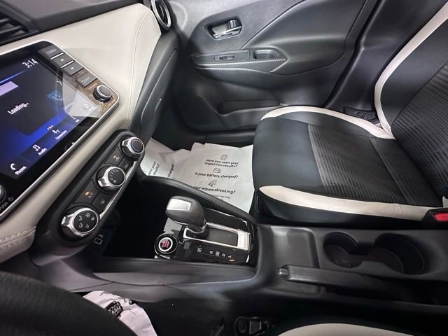 Used 2020 Nissan Versa SV FWD image 27