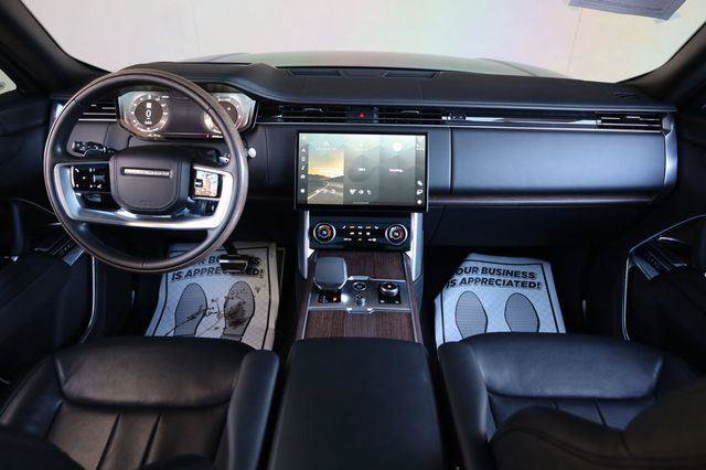 Used 2023 Land Rover Range Rover Autobiography AWD/4WD image 27