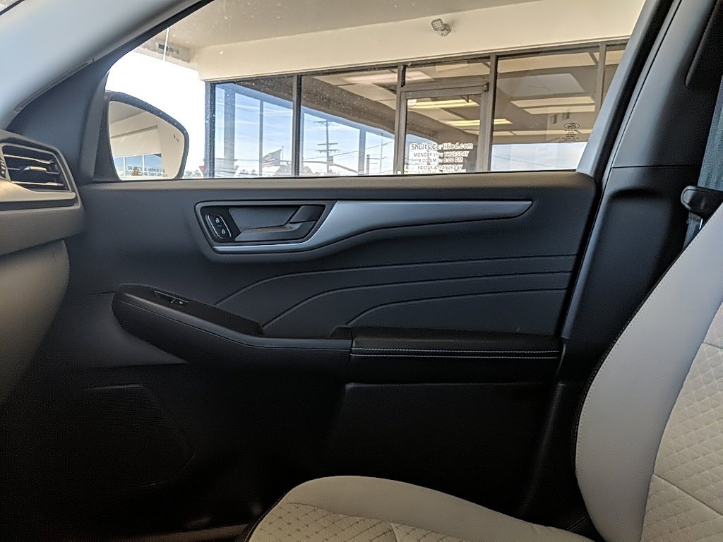 Certified 2023 Ford Escape Active image 20