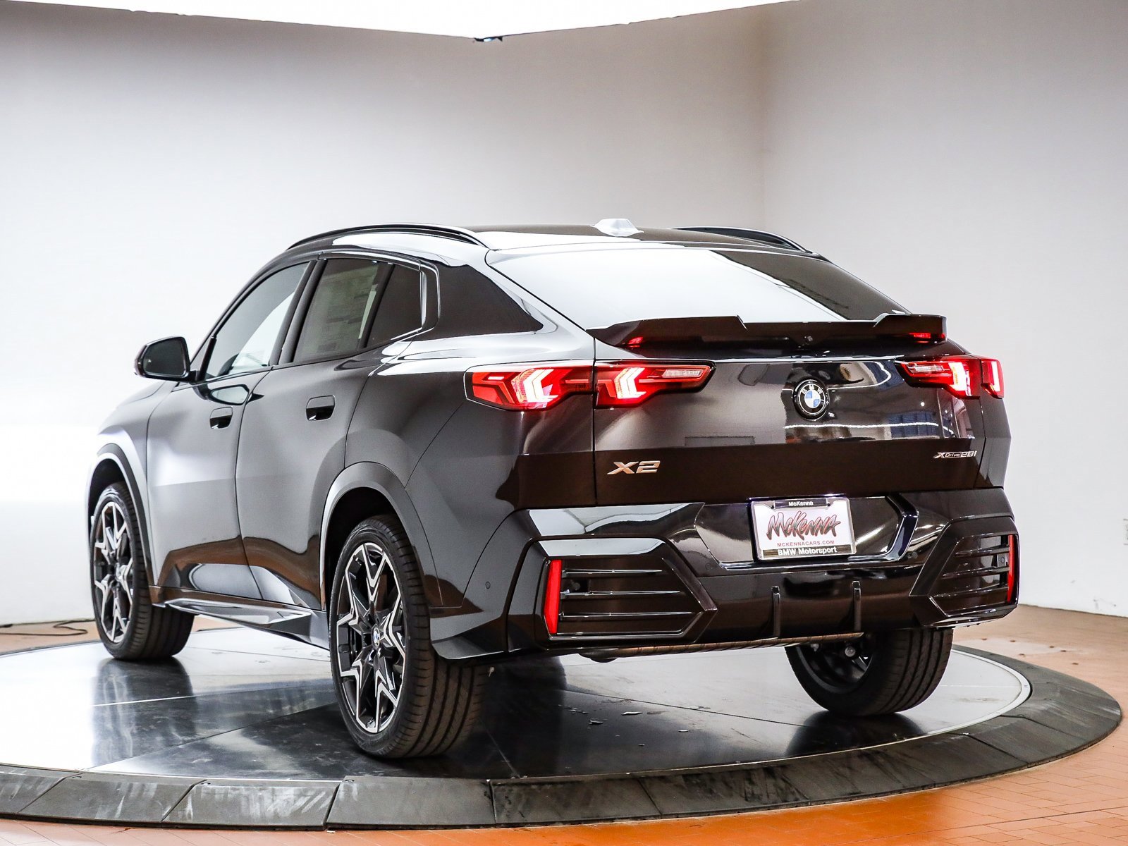 New 2026 BMW X2 xDrive28i w/ Technology Package image 9