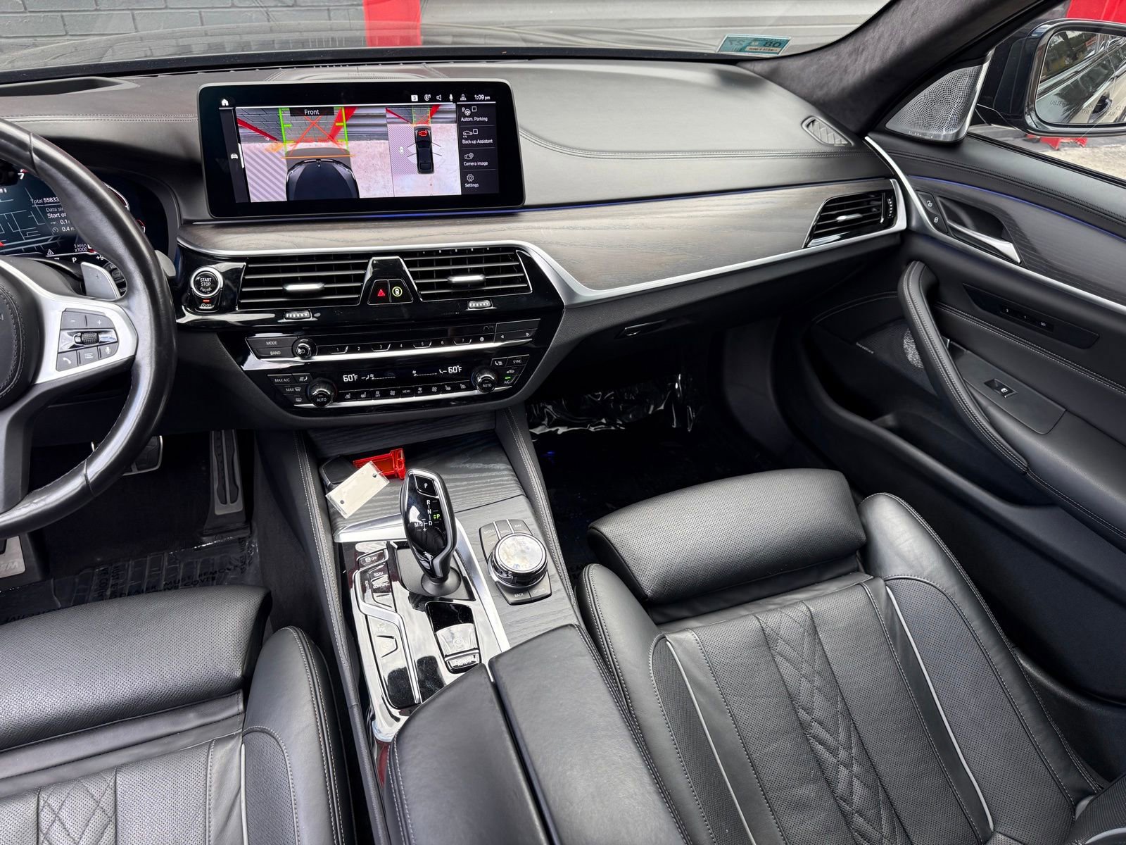 Used 2021 BMW M550i xDrive w/ Dynamic Handling Package AWD/4WD image 21