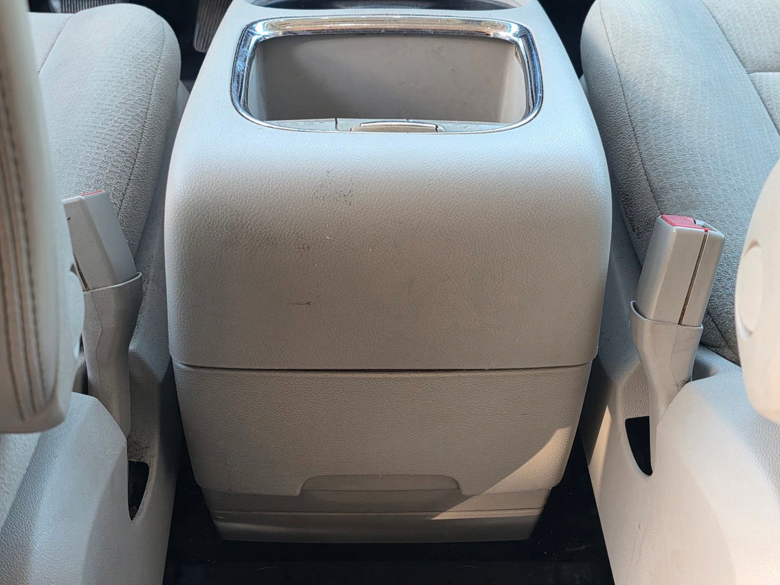 Used 2012 Dodge Grand Caravan Crew FWD image 11
