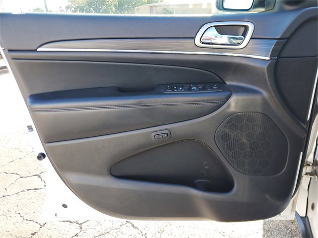 Used 2021 Jeep Grand Cherokee Limited image 18