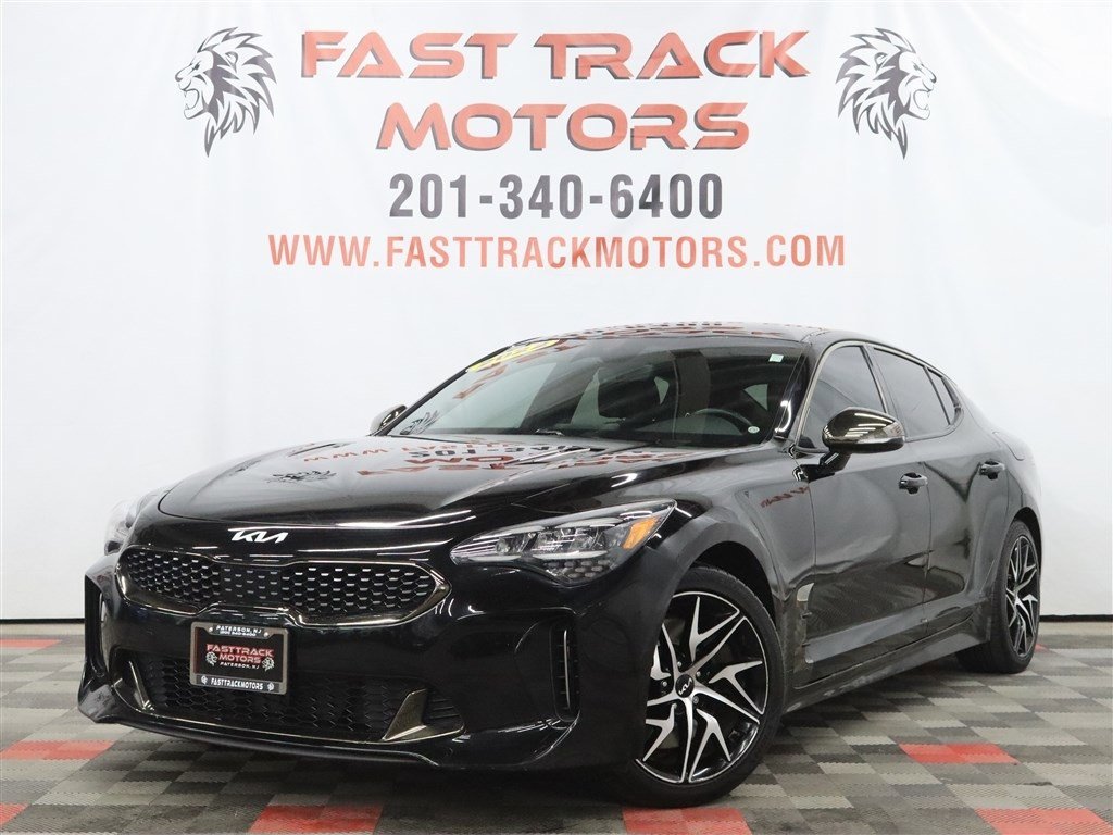 Used 2022 Kia Stinger GT-Line RWD image 1