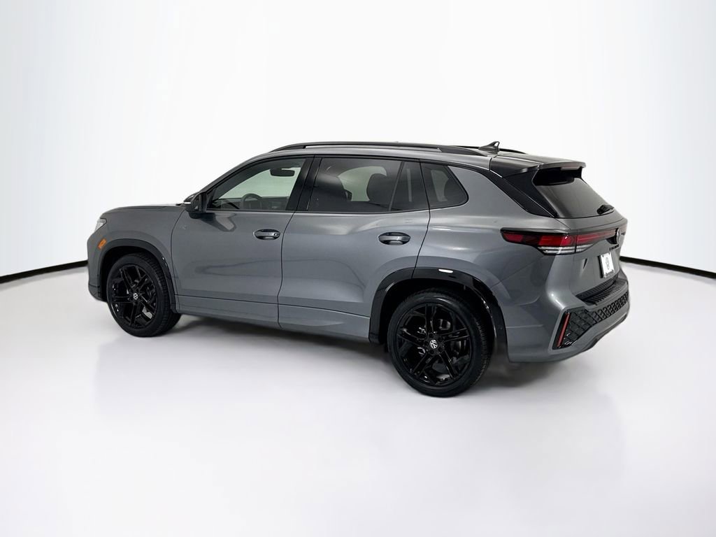 New 2026 Volkswagen Tiguan SE R-Line image 7