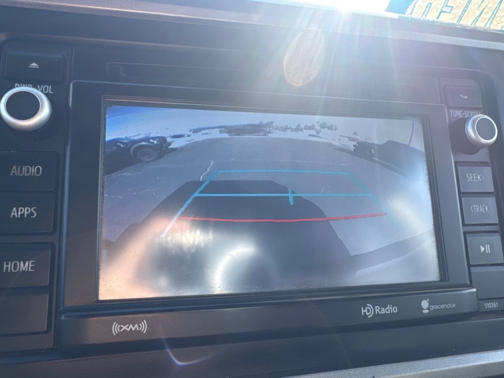Used 2019 Toyota Tacoma SR5 AWD/4WD image 16