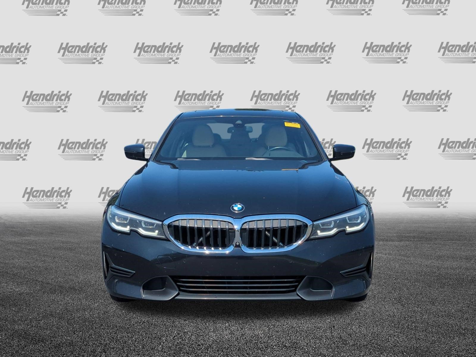 Used 2021 BMW 330i Sedan w/ Premium Package RWD image 3