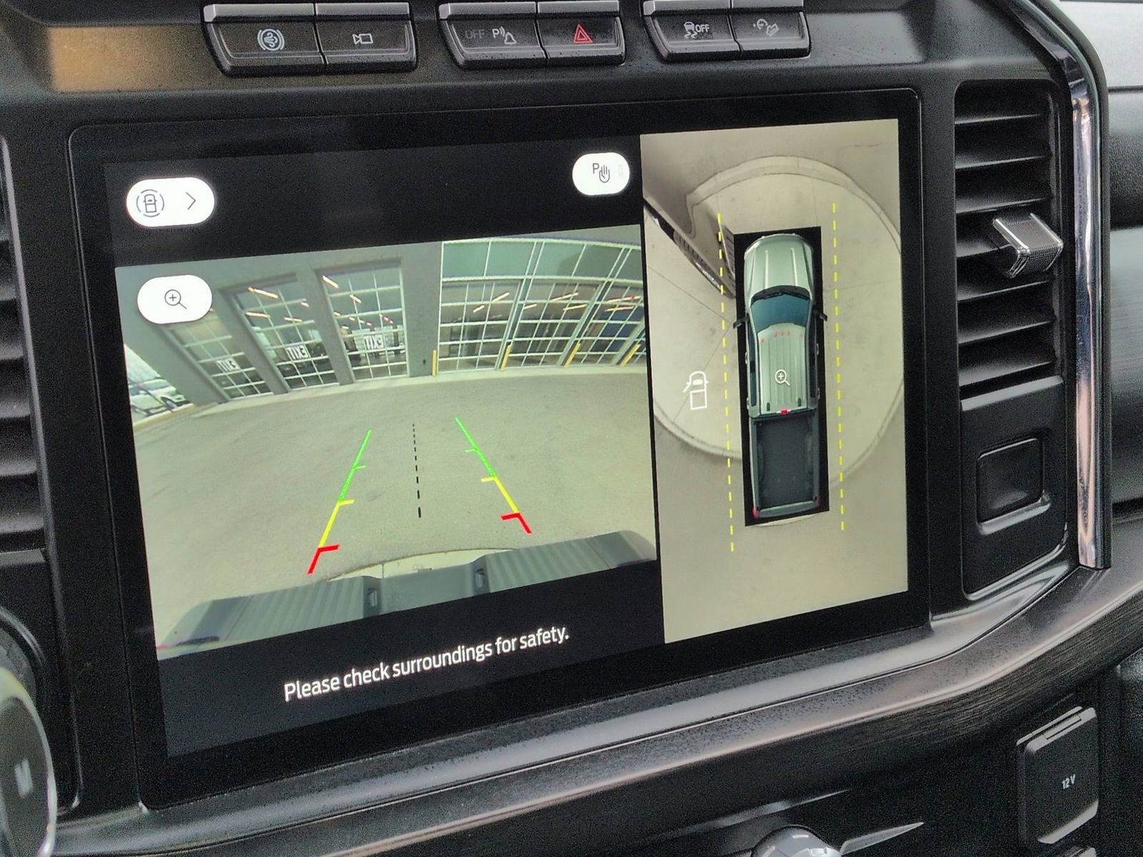 Used 2023 Ford F250 Lariat w/ Lariat Ultimate Package image 37