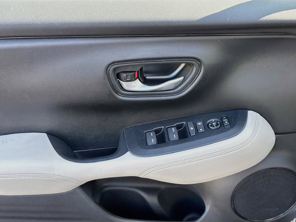 New 2027 Honda HR-V LX image 21